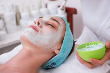 Discover the Art of Radiant Skin: Lily Laser’s Tailored Facials